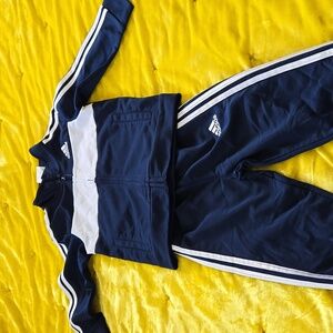 Adidas jogger set